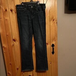 American Eagle Outfitters Women's Dark Blue Straight Leg Jeans